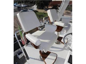 Hatteras 50 CONVERTIBLE