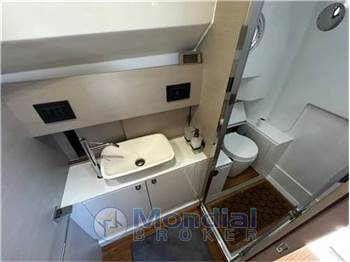 Sacs marine Strider 15