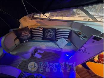 REGAL MARINE 2760 COMMODORE 2860