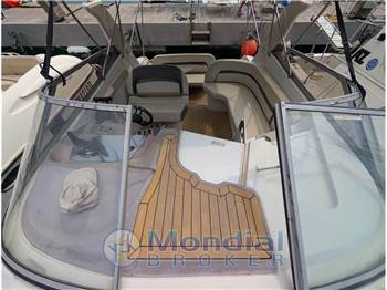 REGAL MARINE 2760 COMMODORE 2860