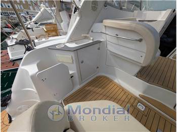 REGAL MARINE 2760 COMMODORE 2860