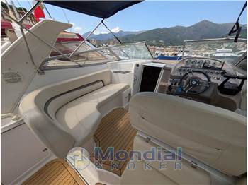 REGAL MARINE 2760 COMMODORE 2860