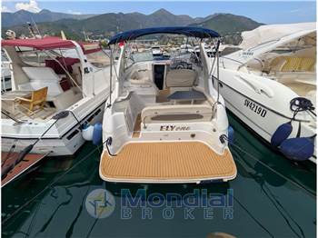 REGAL MARINE 2760 COMMODORE 2860