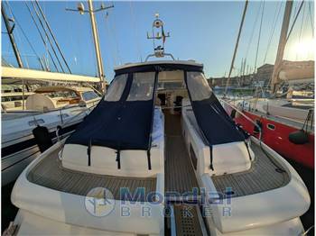 FAIRLINE TARGA 52 GT