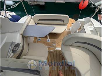 REGAL MARINE 2760 COMMODORE 2860