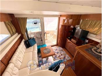 Cayman yachts Cayman 38 fly