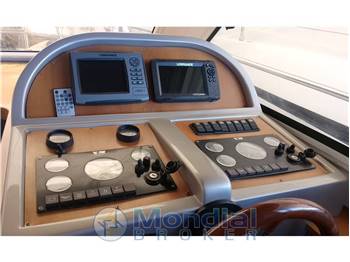 Nautica Po Sea world 31 fly