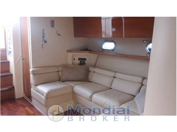 Ferretti ALtura 47 open