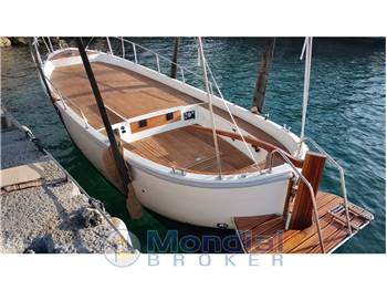 Poseidon 27 sun