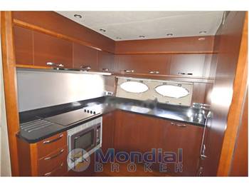 Princess Yachts V65