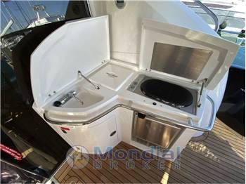 Sunseeker Manhattan 52