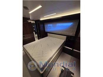 Riva 102 Corsaro Super