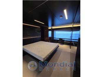 Riva 102 Corsaro Super