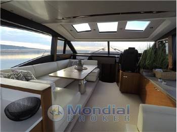 Princess Yachts S65