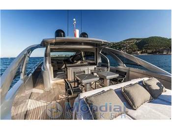 Pershing 70