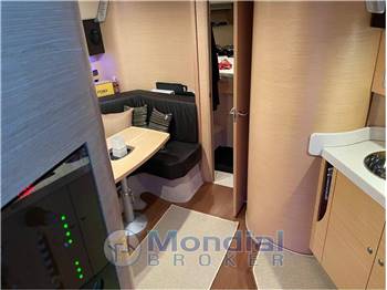 Cranchi Mediterranee 43 ht