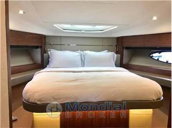 Princess Yachts 60 Fly