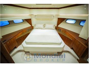Sunseeker Predator 92 Sport