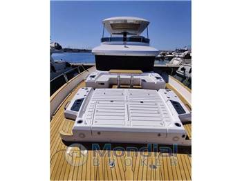 Sirena Yachts Sirena 64