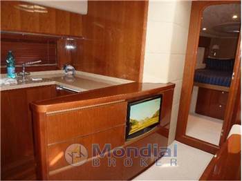 Princess Yacht V53
