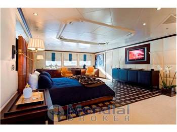 Royal Denship 63