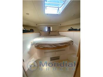 BERTRAM YACHT 43 CONVERTIBILE
