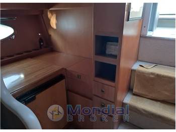 RIVA BRAVO 38