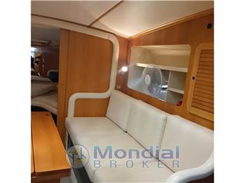 RIVA BRAVO 38