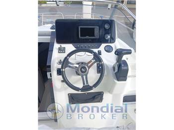 BENETEAU FLYER 8