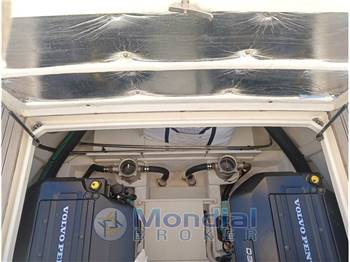 APREAMARE 750 28 CABIN