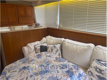 EGG HARBOR 35 GOLDEN EGG