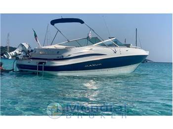 BAYLINER MAXUM 23