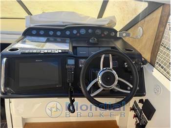 PRINCESS YACHTS V 48