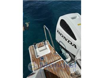 JEANNEAU MERRY FISHER 895 SERIE 2