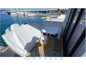 BENETEAU ANTARES 11 OB COUPE