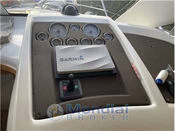 SESSA MARINE DORADO 32 FLY