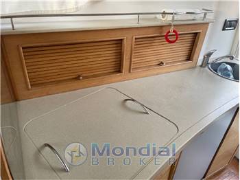 SESSA MARINE DORADO 32 FLY