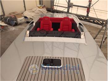 MAGNUM MARINE 27
