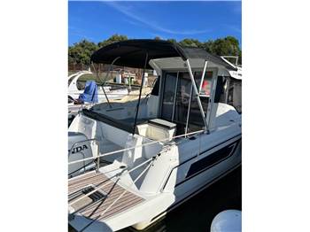 JEANNEAU MERRY FISHER 795