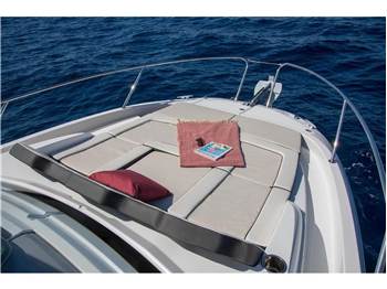 JEANNEAU CAP CAMARAT 9.0 WA S2