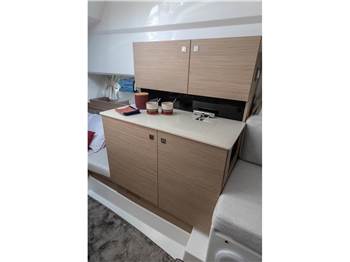 JEANNEAU CAP CAMARAT 9.0 WA S2
