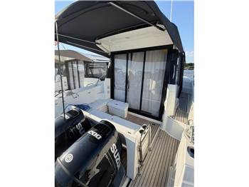 JEANNEAU MERRY FISHER 895 OFFSHORE