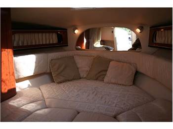 SEA RAY 315 SUNDUNCER