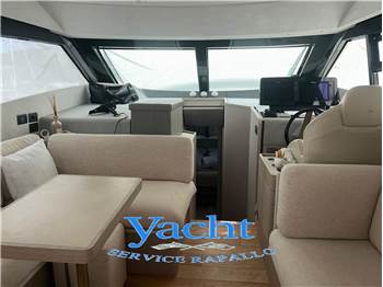 Ferretti 500