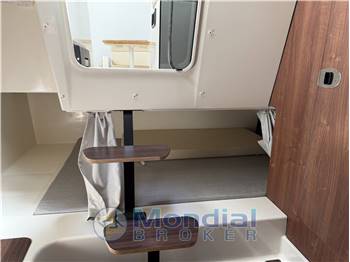 QUICKSILVER ACTIV 875 Sundeck