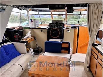 RIVA SUPERAMERICA  48