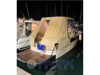 TIRRENIA VIVEUR 28 Cabin