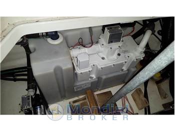 SEA RAY 255  SUNDANCER  LIMITED  EDITION