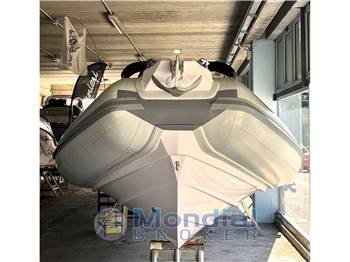 RANIERI INTERNATIONAL CAYMAN 23 Sport