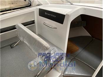 Beneteau Beneteau Antares 8 Cruising